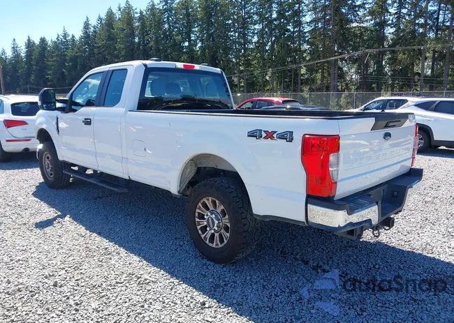 1FT7X2B68LED03784: 42974331