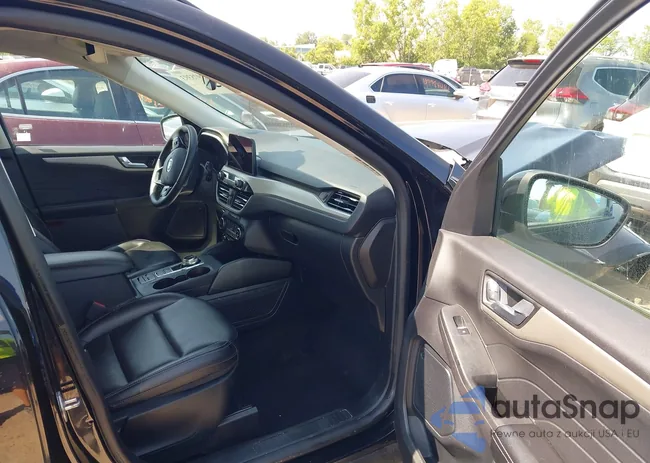 1FMCU9H65MUB22488: 42975393