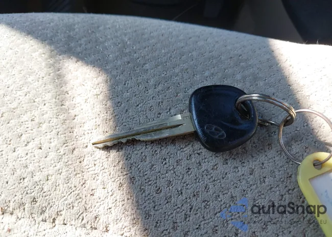 KM8SC73D76U105963: 42975606