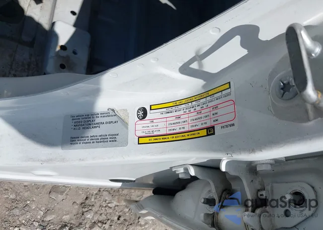 2C3CDXL9XFH787696: 42975689