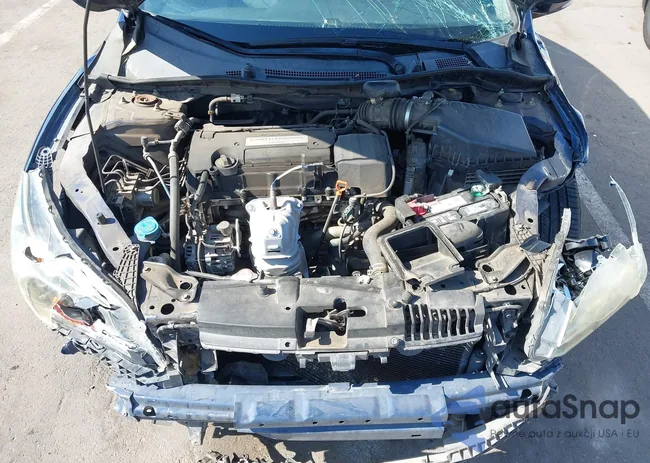 1HGCR2F35FA101037: 42975774