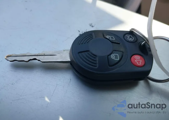 1FMCU02769KD14082: 42975778