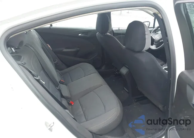 1G1BC5SMXJ7200818: 42975900