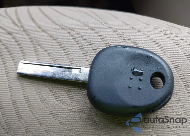 KMHCU4AE3CU042318: 42975015