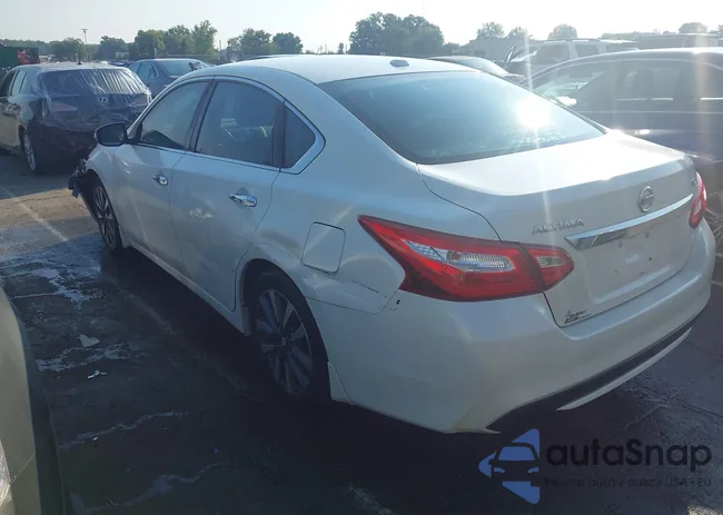 1N4AL3AP7HC478988: 42975046