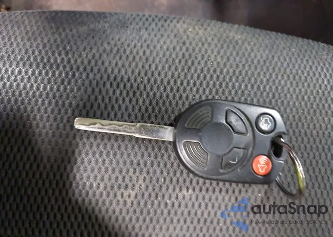 1FADP3E21DL383952: 42975078