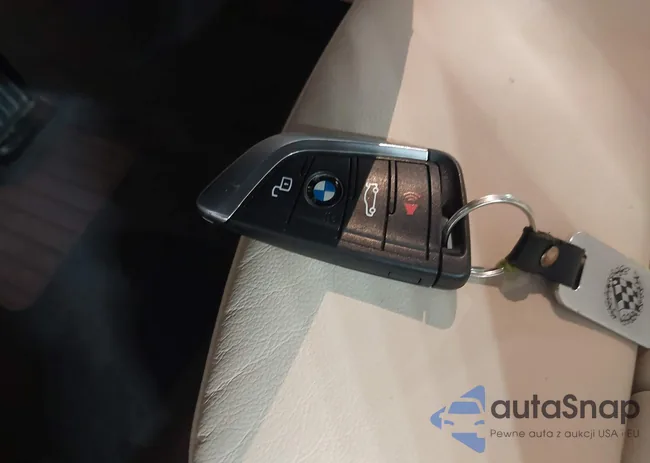 5UXTY5C00M9E33061: 42975178