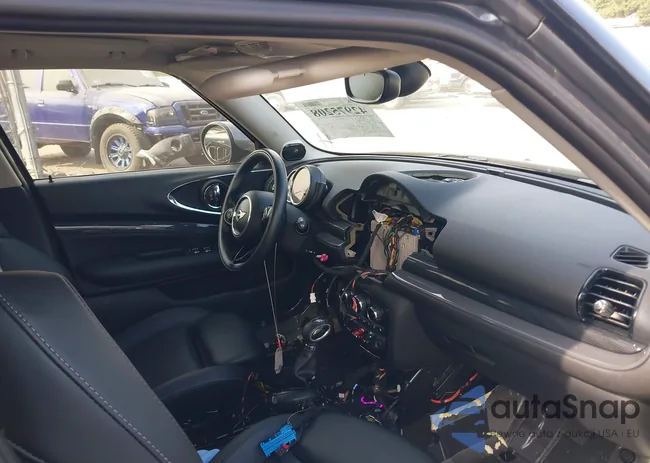 WMWLU5C50H2E81812: 42975208