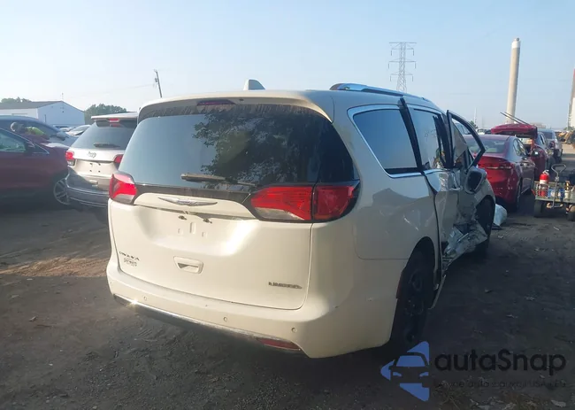 2C4RC1GG0JR232810: 42975252