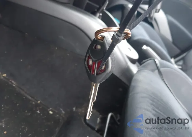 JA4AS2AW8DU006084: 42976465