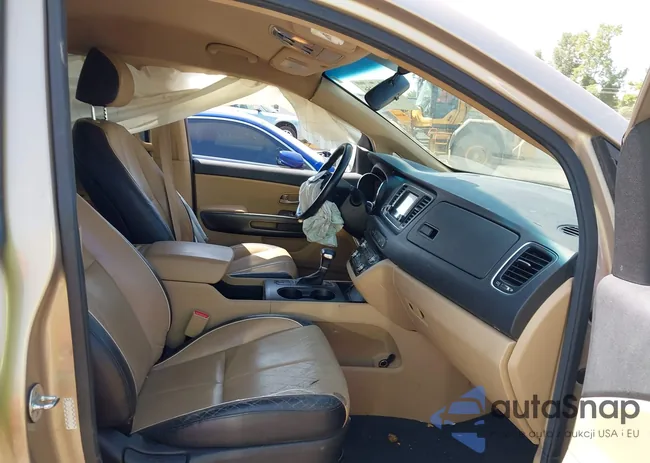 KNDMB5C18H6307230: 42976556