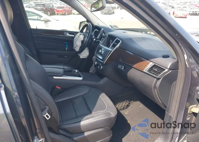 4JGDA5HB7EA342575: 42976557