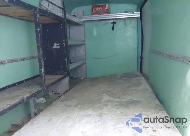 1FTYR2CM3GKA19465: 42976620