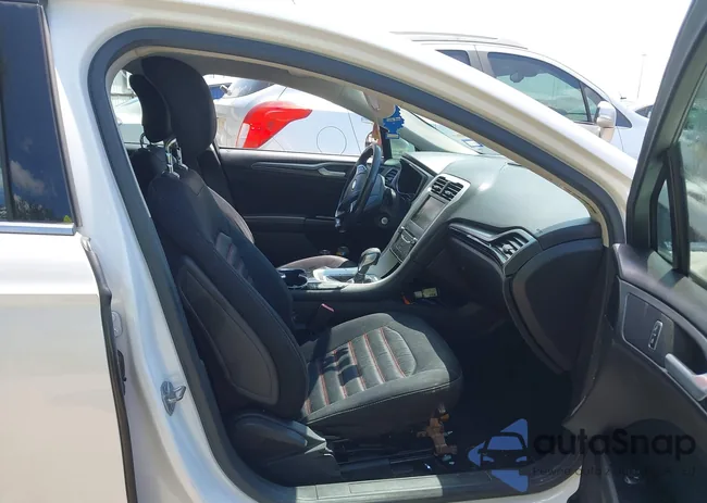 1FA6P0HDXE5370918: 42976765