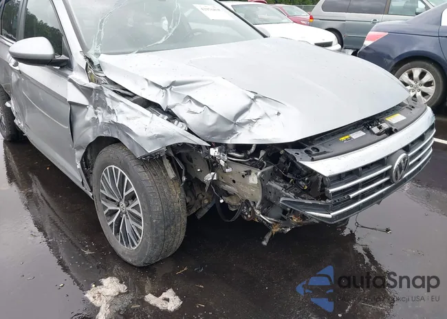 3VWC57BU5MM008196: 42976898