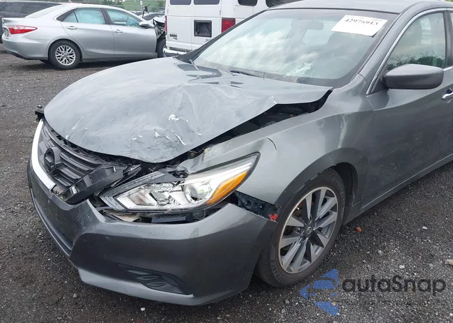 1N4AL3AP6HC121415: 42976913