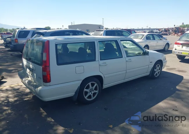 YV1LW554XW2361781: 42976955