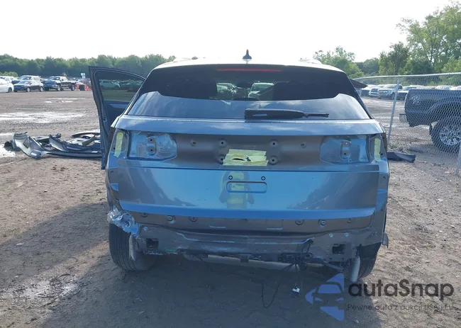 1V2HE2CA7RC261172: 42976107