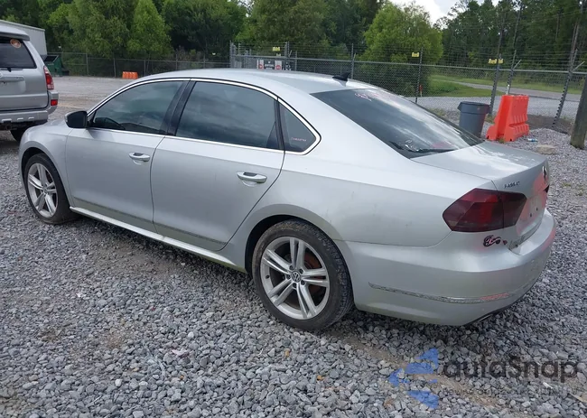 1VWCV7A33FC070824: 42976147