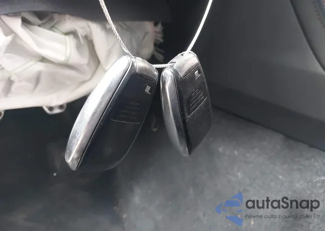 JF1VA2E62L9832263: 42976173