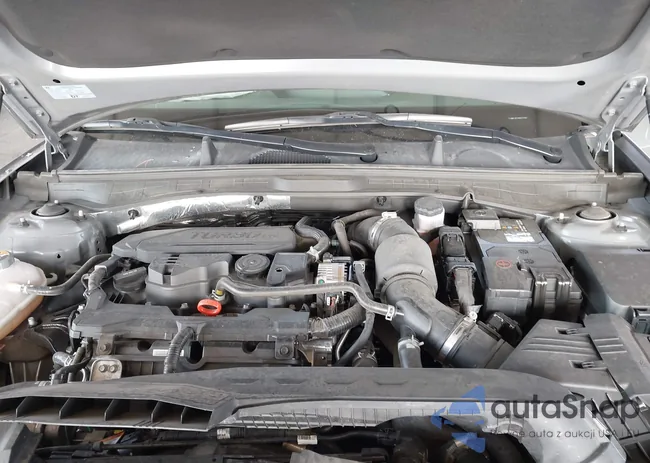 KMHL44J28NA227989: 42976190