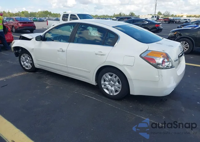 1N4AL2AP8CC119782: 42977430