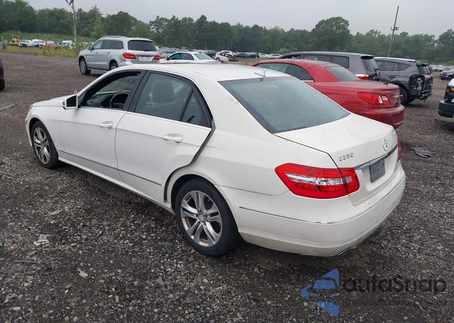 WDDHF8HB3AA145136: 42977585