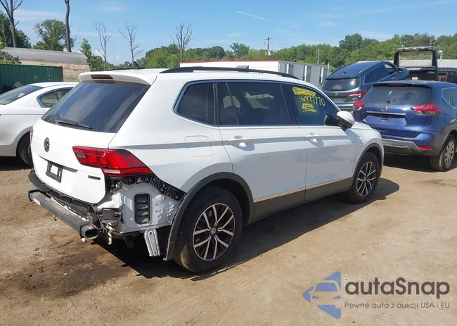 3VV2B7AX0MM028554: 42977770