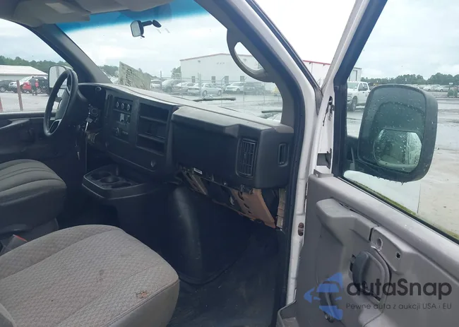 1GCHG39K881145412: 42977963