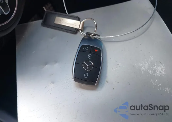 WDDWF8DBXLR549777: 42976997