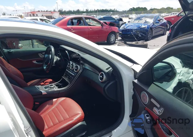 WDDWF8DBXLR549777: 42976997