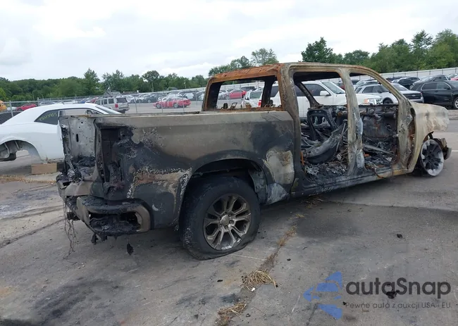 1GCUDGED5RZ328081: 42977076