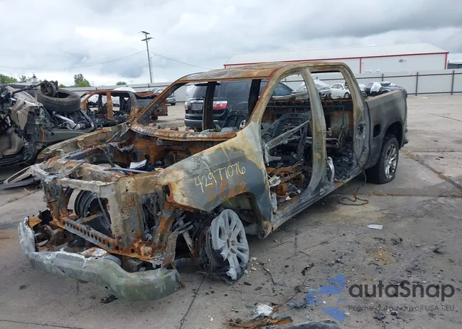 1GCUDGED5RZ328081: 42977076