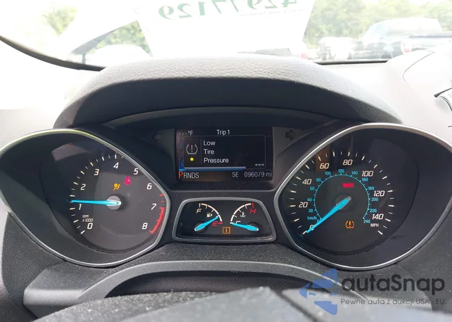 1FMCU9H96DUD37145: 42977129