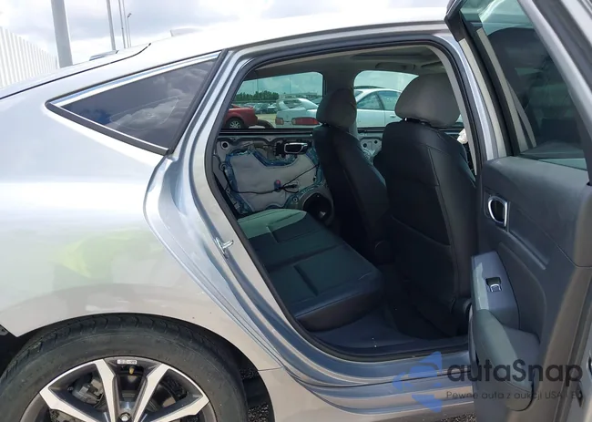 19UDE4H28PA012726: 42977151