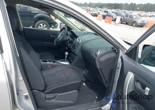 JN8AS5MT2FW665542: 42977166