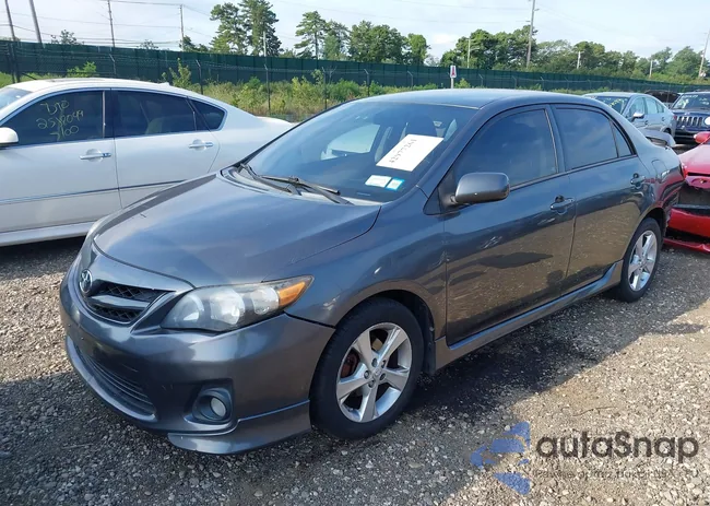 2T1BU4EE5CC804961: 42977261