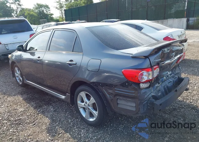 2T1BU4EE5CC804961: 42977261