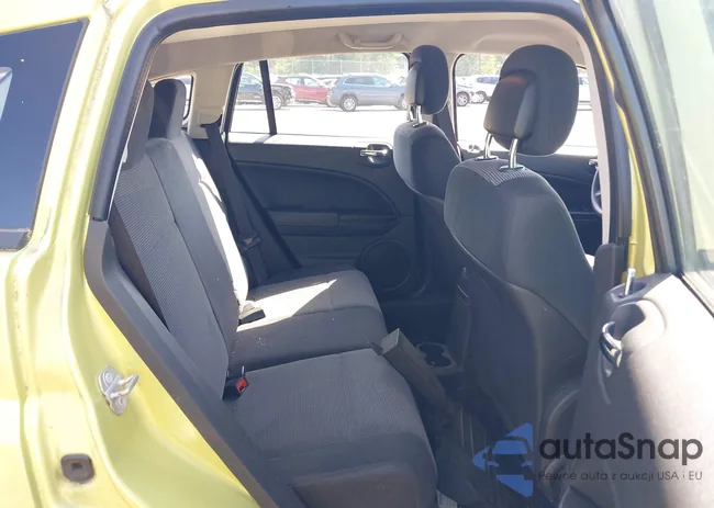 1B3CB4HA4AD552513: 42977265