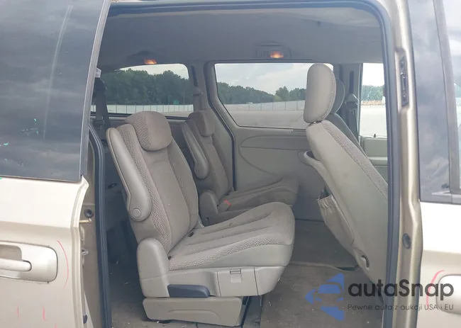 2D4GP44L67R234877: 42977342