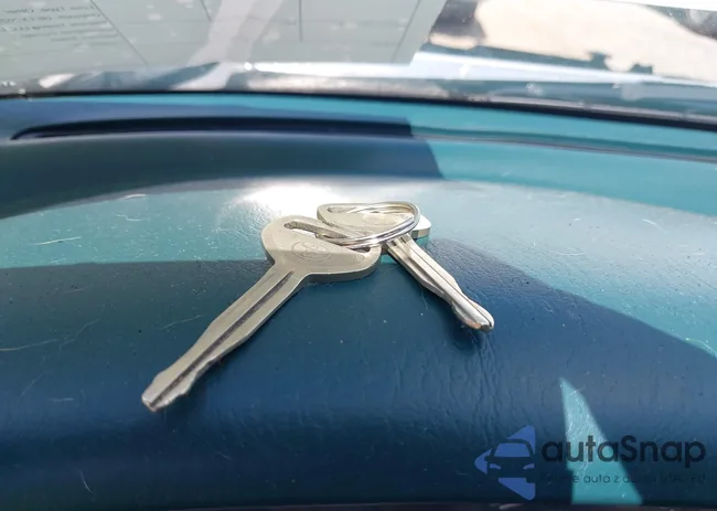 4T1SK12E9PU299732: 42978522