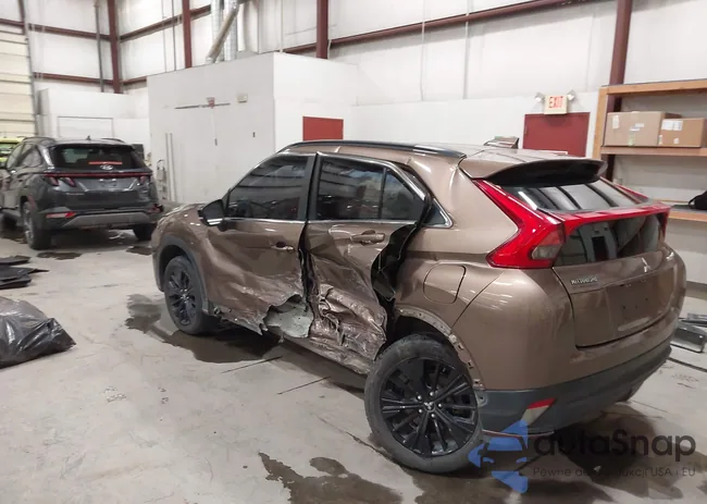 JA4AT4AA4KZ000506: 42978751