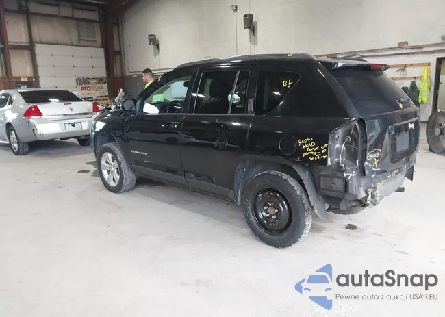 1C4NJDEB8FD395938: 42978837