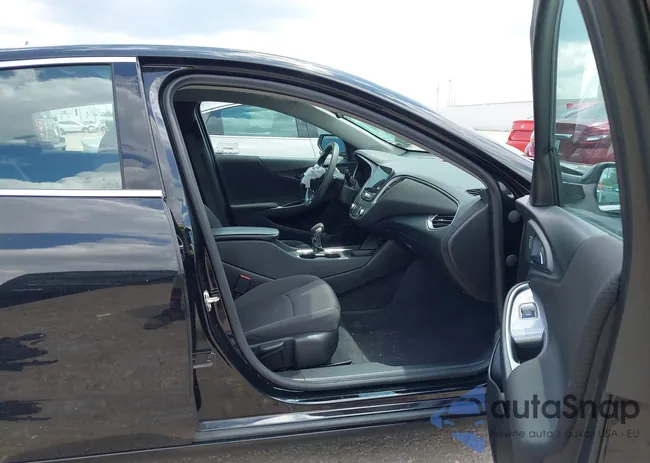 1G1ZD5ST1PF160484: 42978082