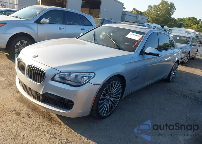 WBAYF8C51FD655452: 42978108