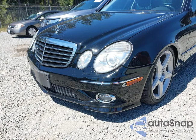 WDBUF72XX9B409478: 42979587