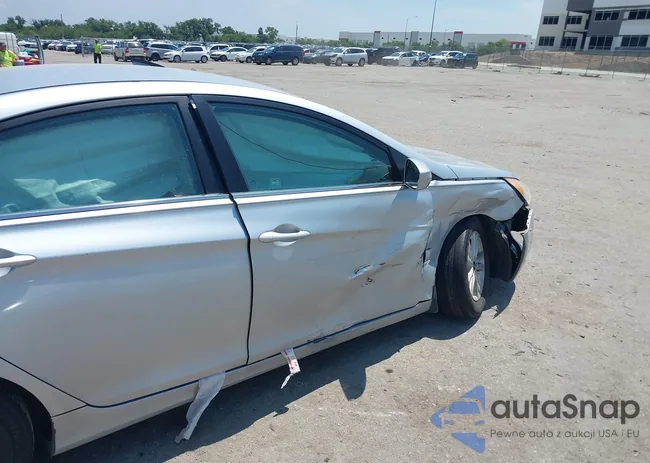 5NPEB4AC1DH656653: 42979688