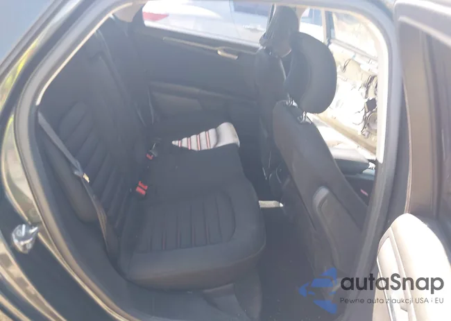 3FA6P0H74FR175115: 42979015