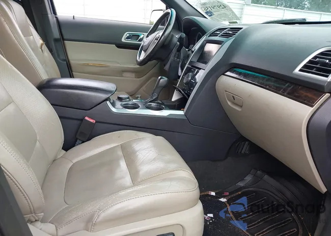 1FM5K8F87DGA61253: 42979156