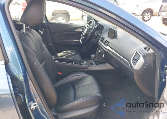 3MZBN1L38JM205079: 42980616